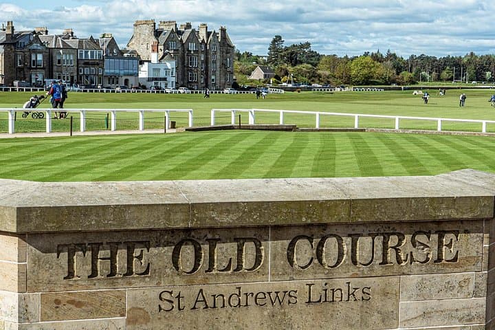 Private Tour - Edinburgh to St Andrews, Dunnottar Castle & Dundee
