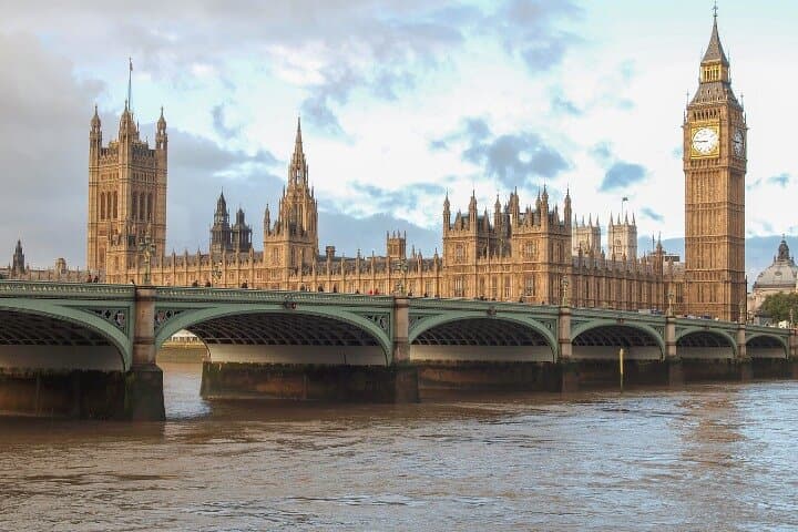 Westminster Self-Guided Walking Tour In London