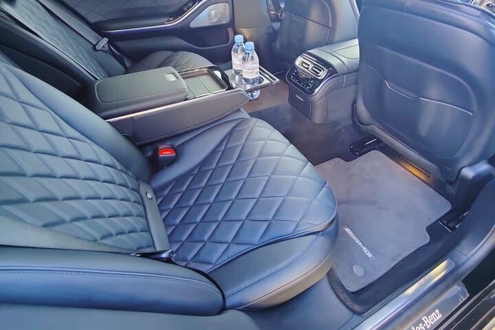 Mercedes Benz EQE