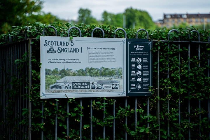2.5 Hour Football Walking Tour in Glasgow