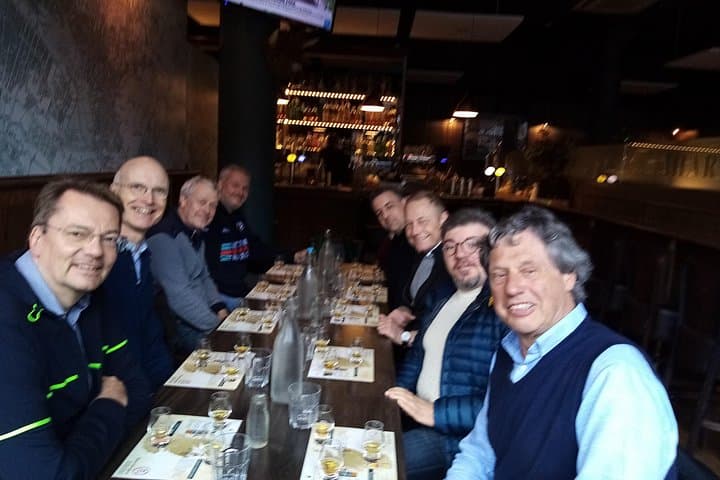 A Wee Walk and a Whisky: Unique Glasgow Walking Tour (5pm)