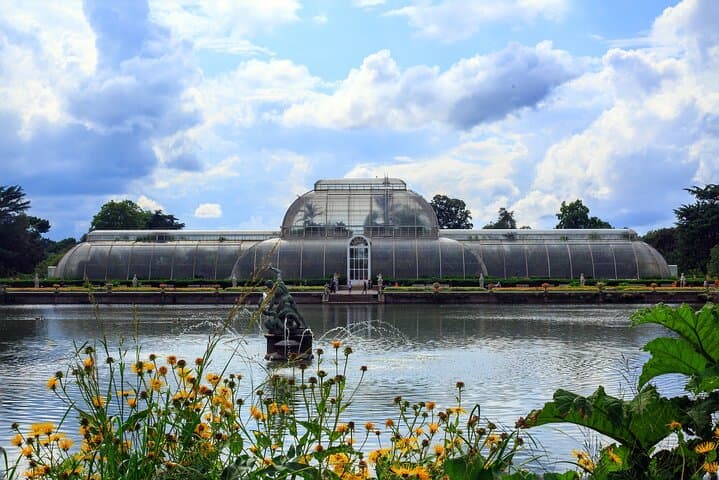 Private Tour Amazing Kew Gardens & London Landmarks