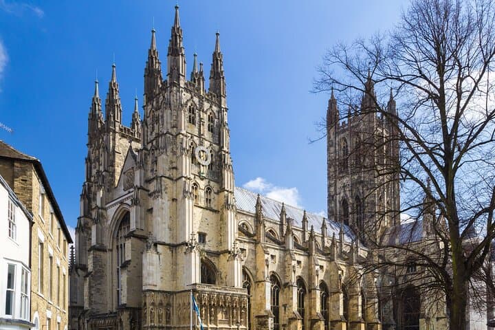 Private Literary Walking Tour in Canterbury Cultural Heritage