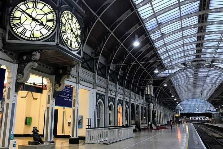 Paddington Bear Walking Tour of London