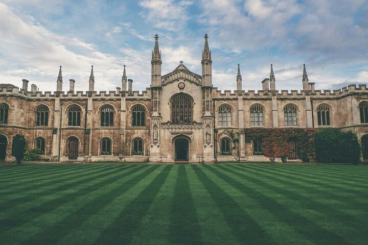 Cambridge City 10 Hour Day Tour from Birmingham