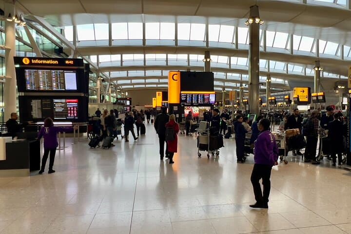 Southampton Port to Gatwick Airport Private Transfer