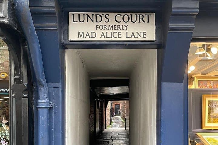 History and Hauntings Self Guided Walking Tour in York with App