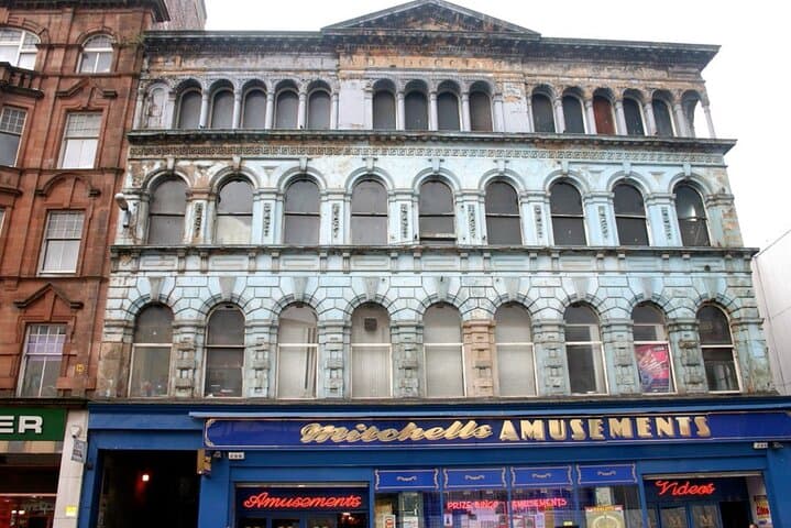 Glasgow Self-Guided City Walking Tour & Scavenger Hunt