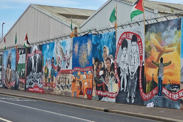 International wall