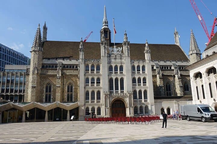 Architecture of London: A Self-Guided Audio Tour