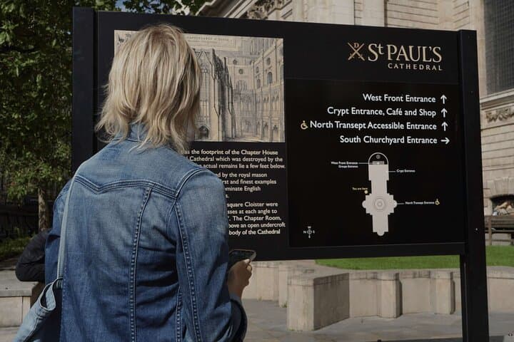 Architecture of London: A Self-Guided Audio Tour
