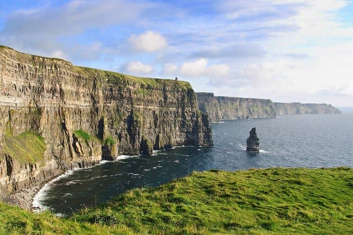 London-Dublin & The Grand Atlantic by Ferry & Rail 7 Day Tour