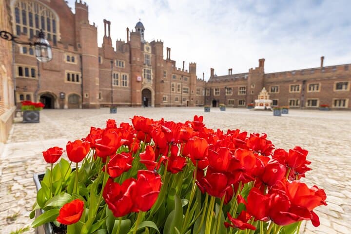 London, Windsor Castle & Henry VIII's Hampton Court Palace