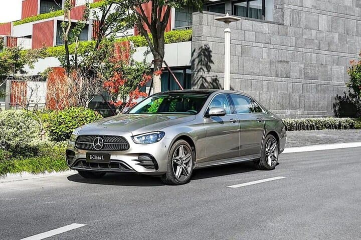 Private Transfer from Glasgow Int Airport GLA to Glasgow City