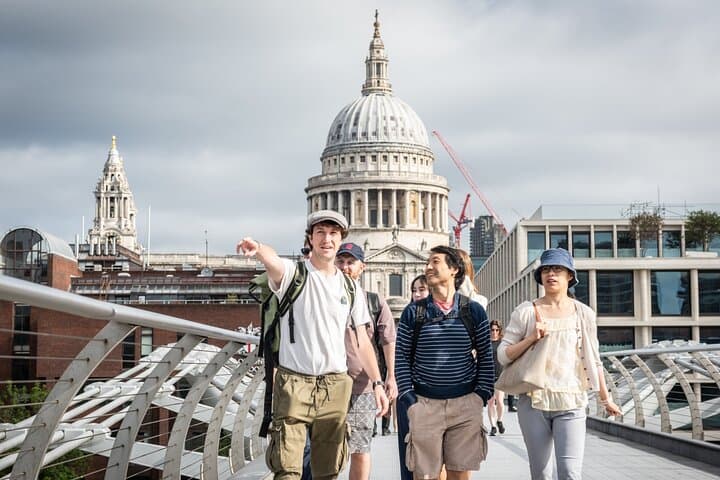 Step into the Clink Prison & See 30 Amazing London Sights