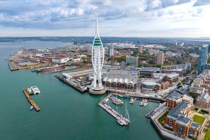 Private Portsmouth Heritage & Coastal Day Tour from London