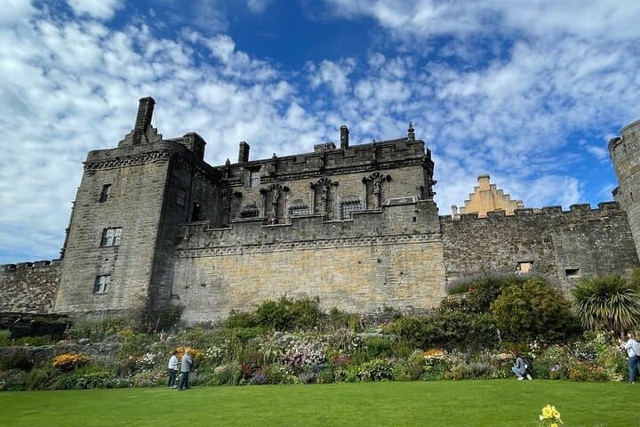 The William Wallace Private Tour in a Black Cab from Edinburgh