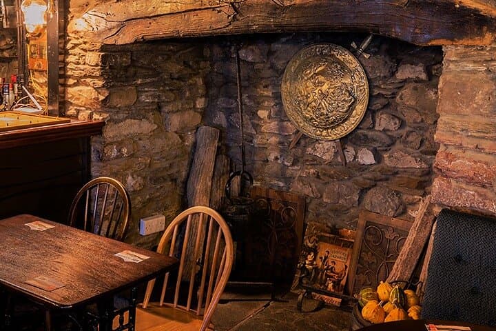 A Self-Guided Walk of Ilfracombe’s History and Ghostly Highlights