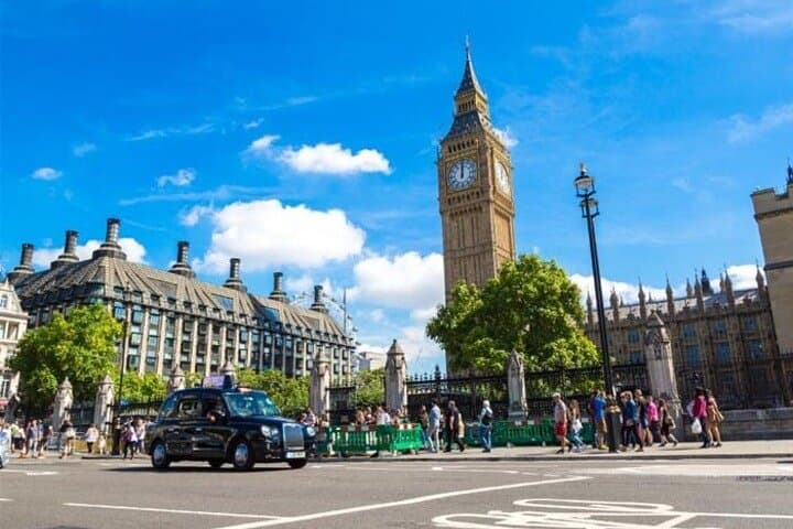 Full or Half Day London Sightseeing Tour with Licensed TFL Driver