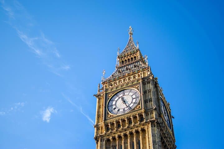 Discover London Half Day City Tour for 5 Hours