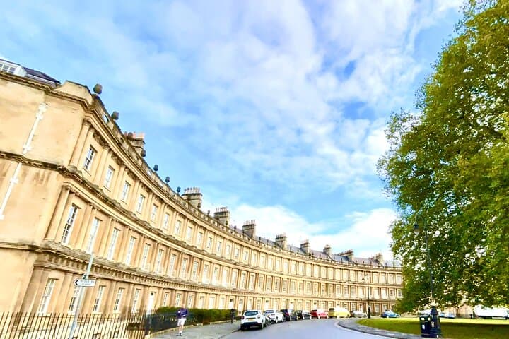 Discover Bath on a Spanish Walking Tour