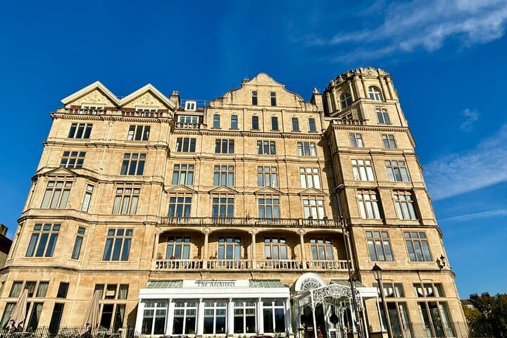 Discover Bath on a Spanish Walking Tour