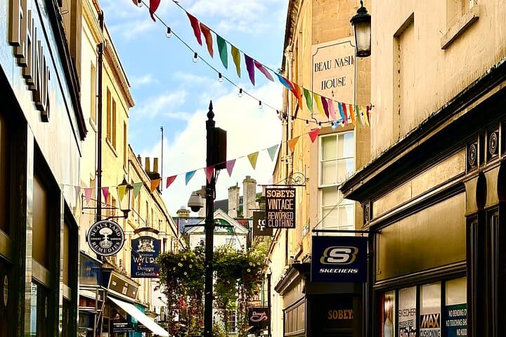 Discover Bath on a Spanish Walking Tour