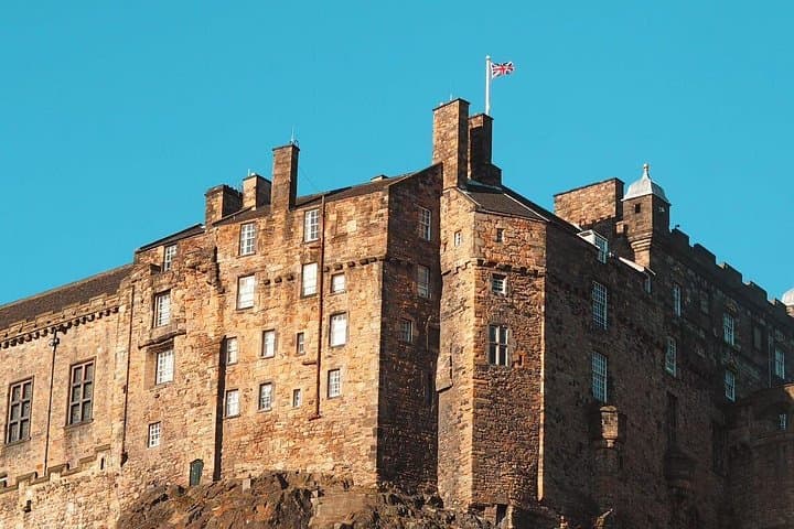 Big Bus Edinburgh 24 or 48 hour Hop-on Hop-off Sightseeing Tour