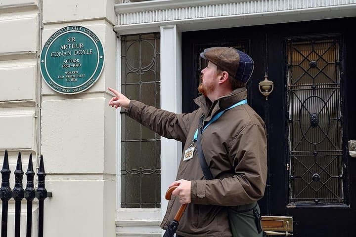 Sherlock Holmes Expert Guide