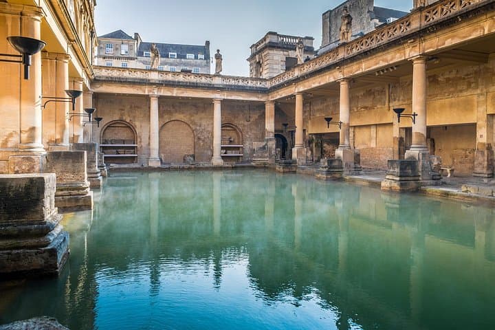 Stonehenge and Bath Tour from Oxford