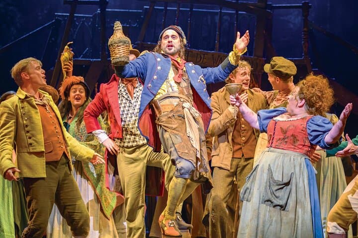 Experience Les Misérables with Two Course Pre Show Meal