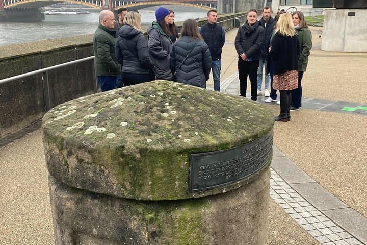 Australian Heritage in London: Private 4-Hour Tour in a Black Cab