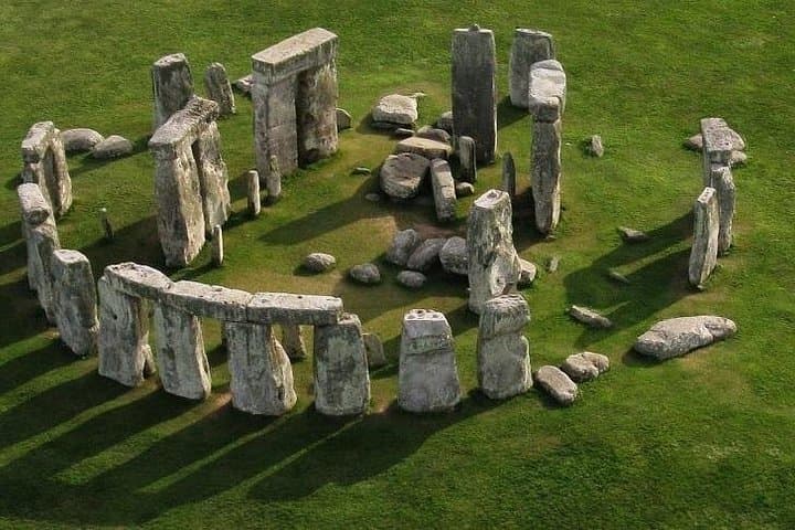 Stonehenge and Bath Tour from Oxford