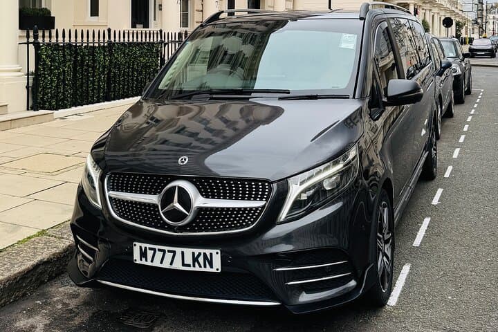 London Private Tour with Exclusive Car and Options