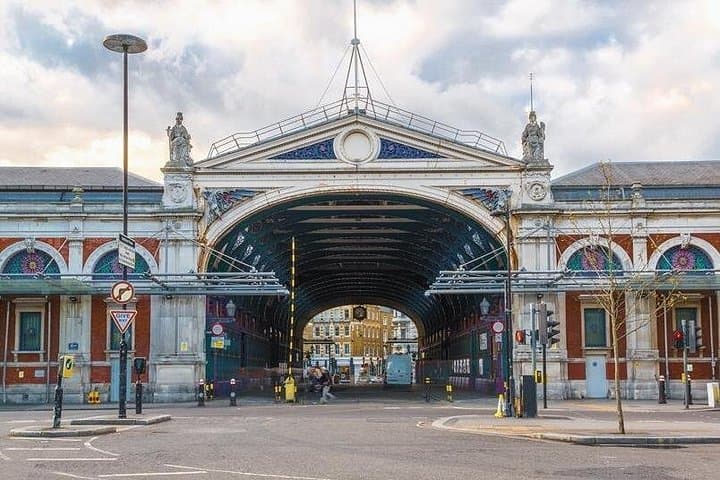 Smithfield Meat Market and History Tour