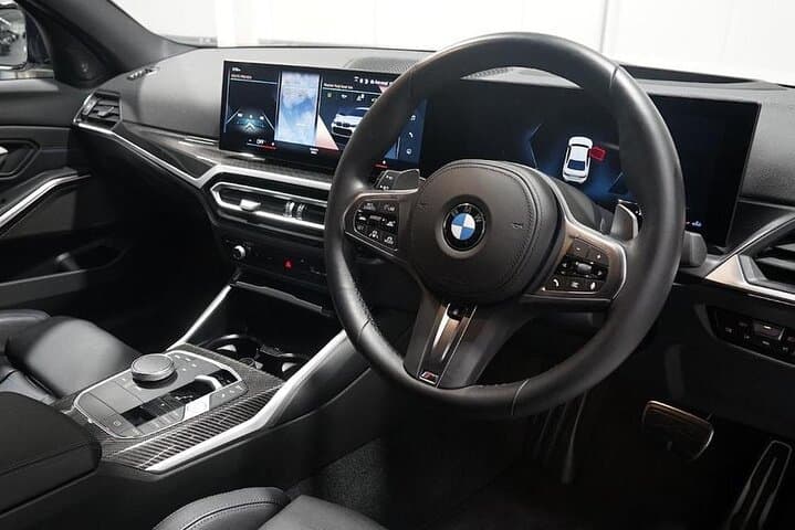 London Private Airport Transfer — Heathrow, Gatwick & London City