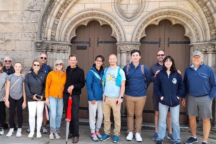 Private Walking Tour of Oxford: Discover Iconic Landmarks