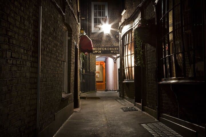 East London Immersive Jack the Ripper Guided Walking Tour