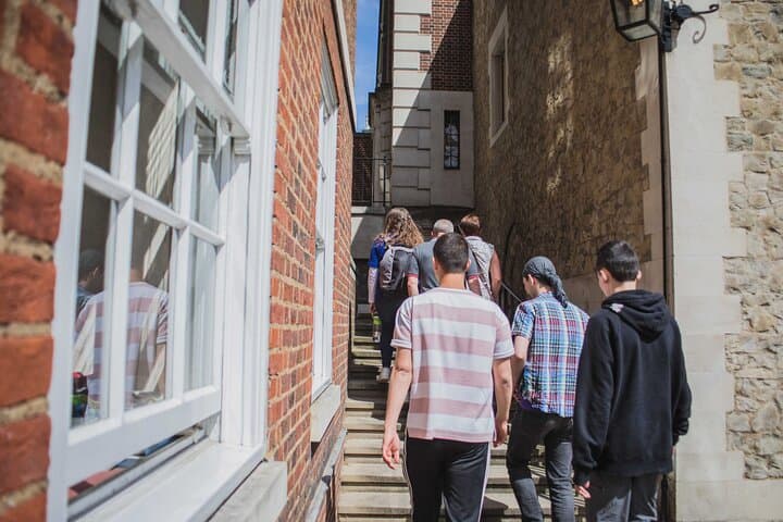 Temple alleyways