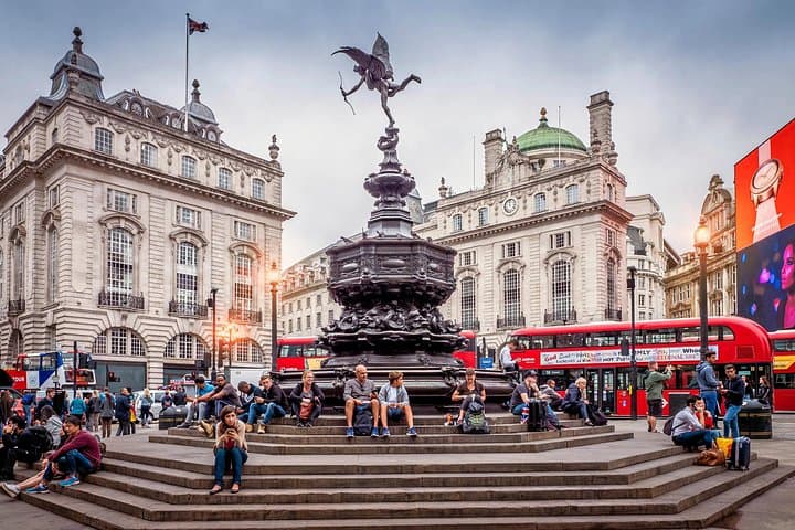 Piccadilly Circus
