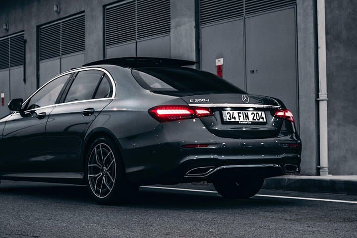 St Pancras Private Transfers To and From Central London