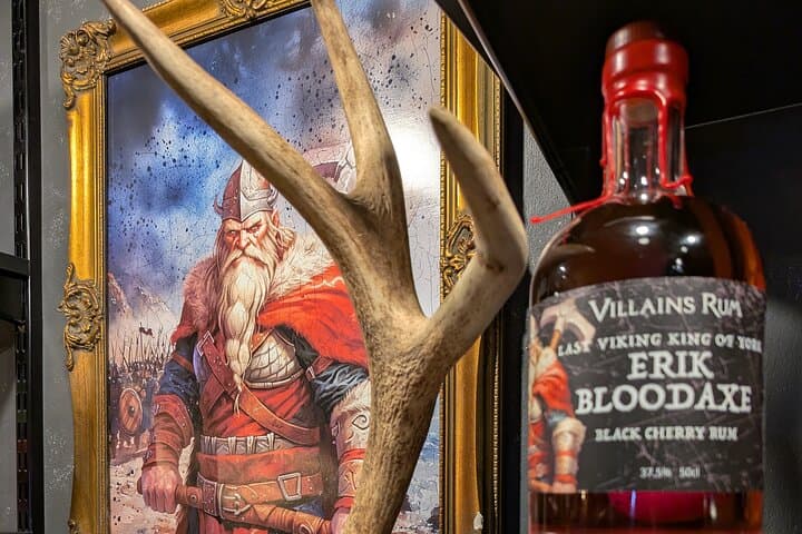 Villainous History and Rum Tasting Tour in York Indoor Experience