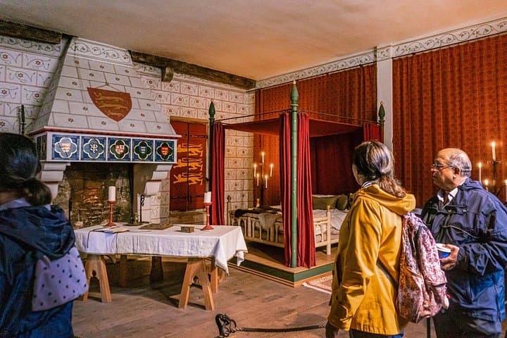 Don't forget to pay a visit to the historic White Tower - home to some of the medieval bedrooms within the Tower's walls.
