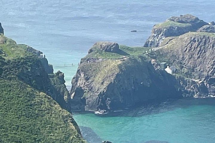 Giant’s Causeway & Antrim Coast Private Tour from Belfast