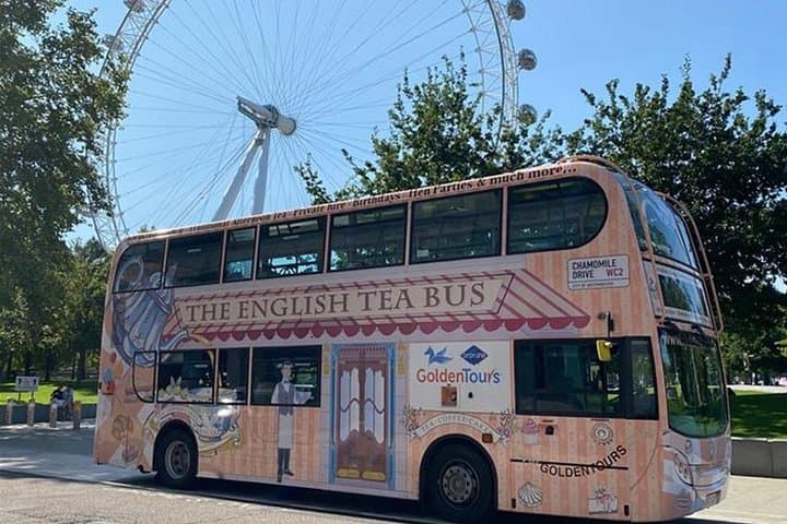 Buckingham Palace Tour and Afternoon Tea