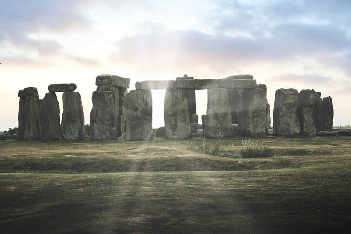 Bath and Stonehenge Day Trip from London