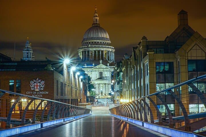 DE London POR City Tour and Thames Cruise