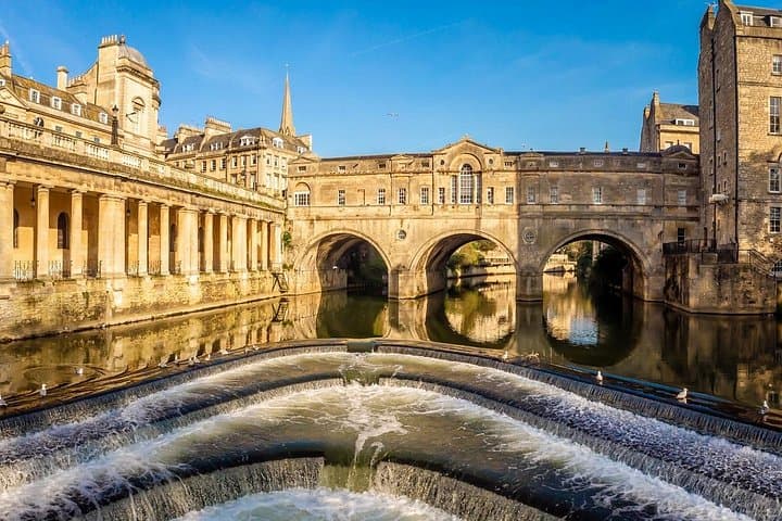 Private Tour of Stonehenge, Bath and Castle Combe.