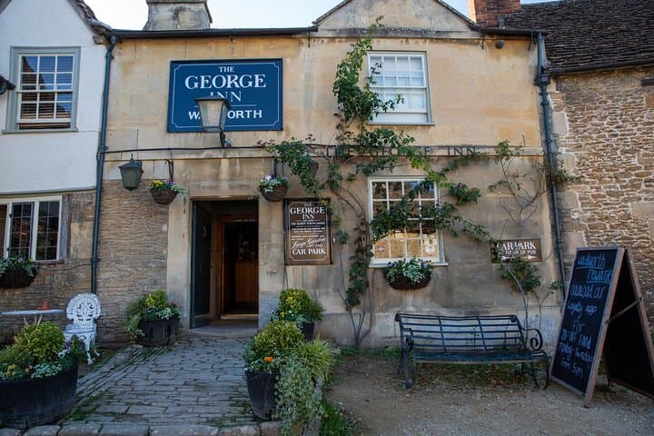 Lunch at the George Inn, a 14th-century historic pub