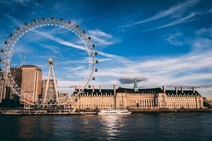 Private Full Day Tour of London with Tickets to Monuments